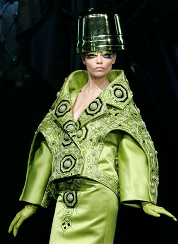 Illustration for article titled Dior: Galliano Goes On An Acid Trip